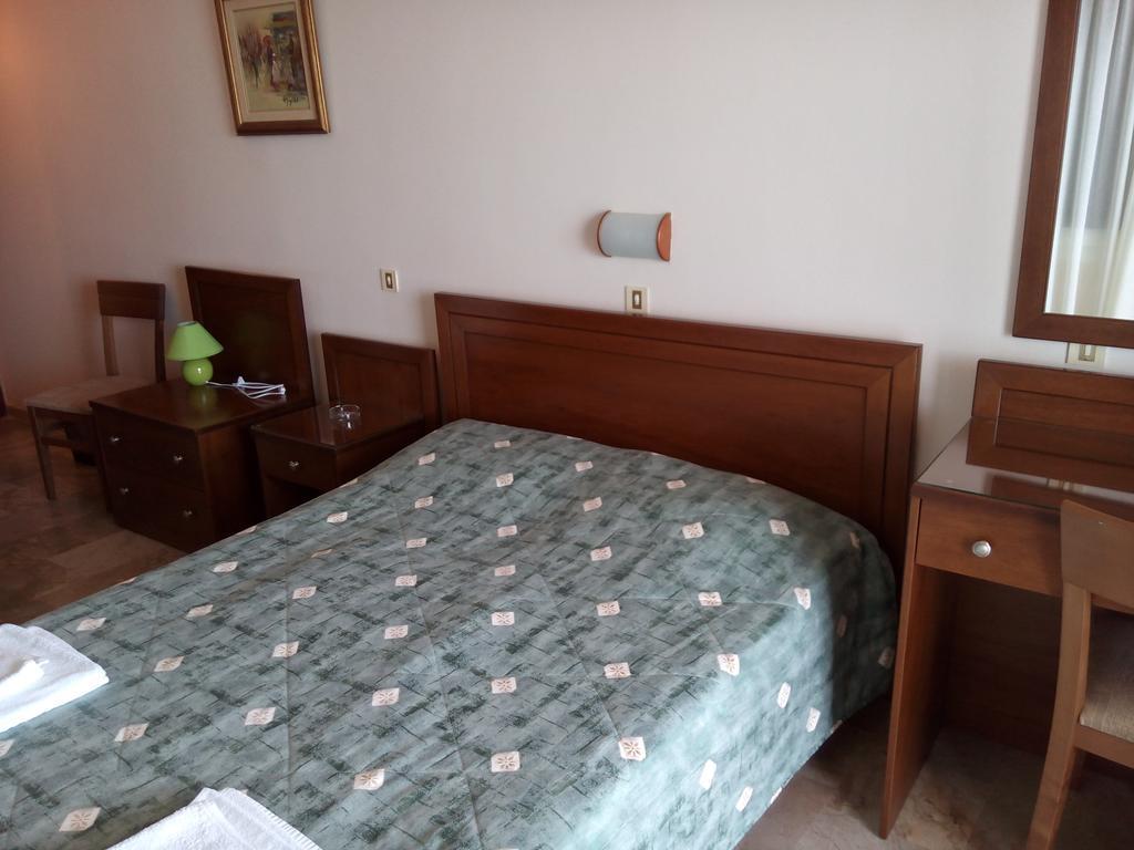Akrogiali Kyparissia Chambre photo